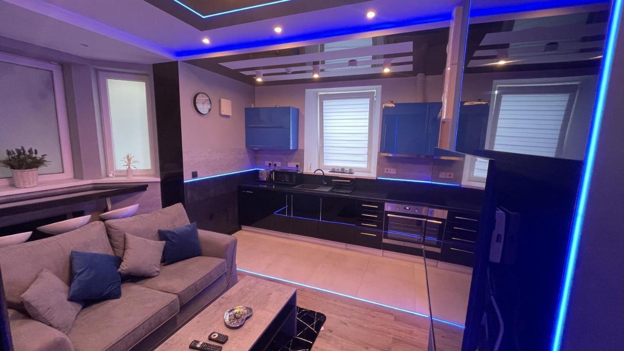 #1 Tgha Luxury Studio Apartment In Athlone Dış mekan fotoğraf