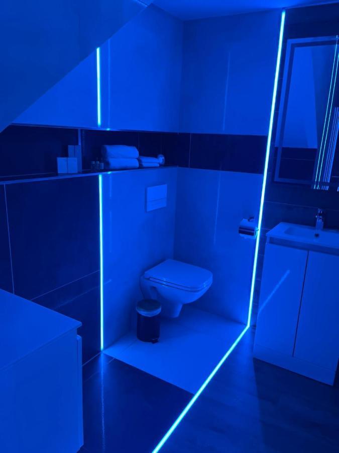 #1 Tgha Luxury Studio Apartment In Athlone Dış mekan fotoğraf