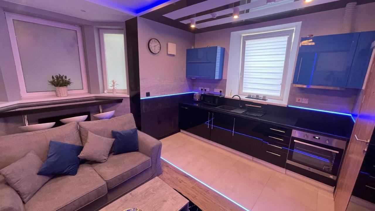 #1 Tgha Luxury Studio Apartment In Athlone Dış mekan fotoğraf